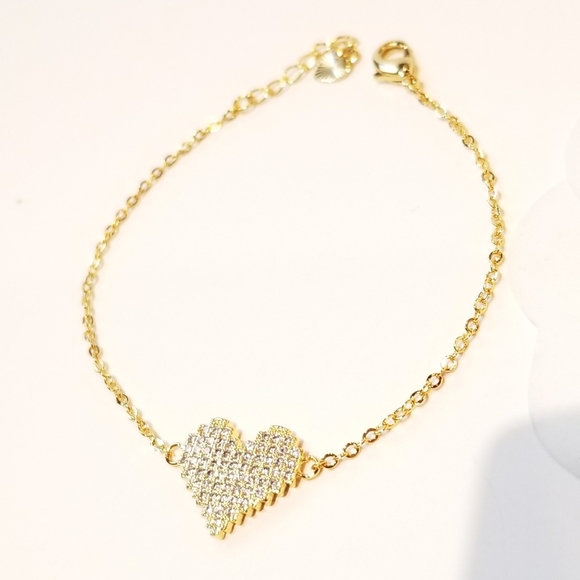 NEW Dainty Diamond Pave CZ Heart Bracelet - Picture 4 of 8